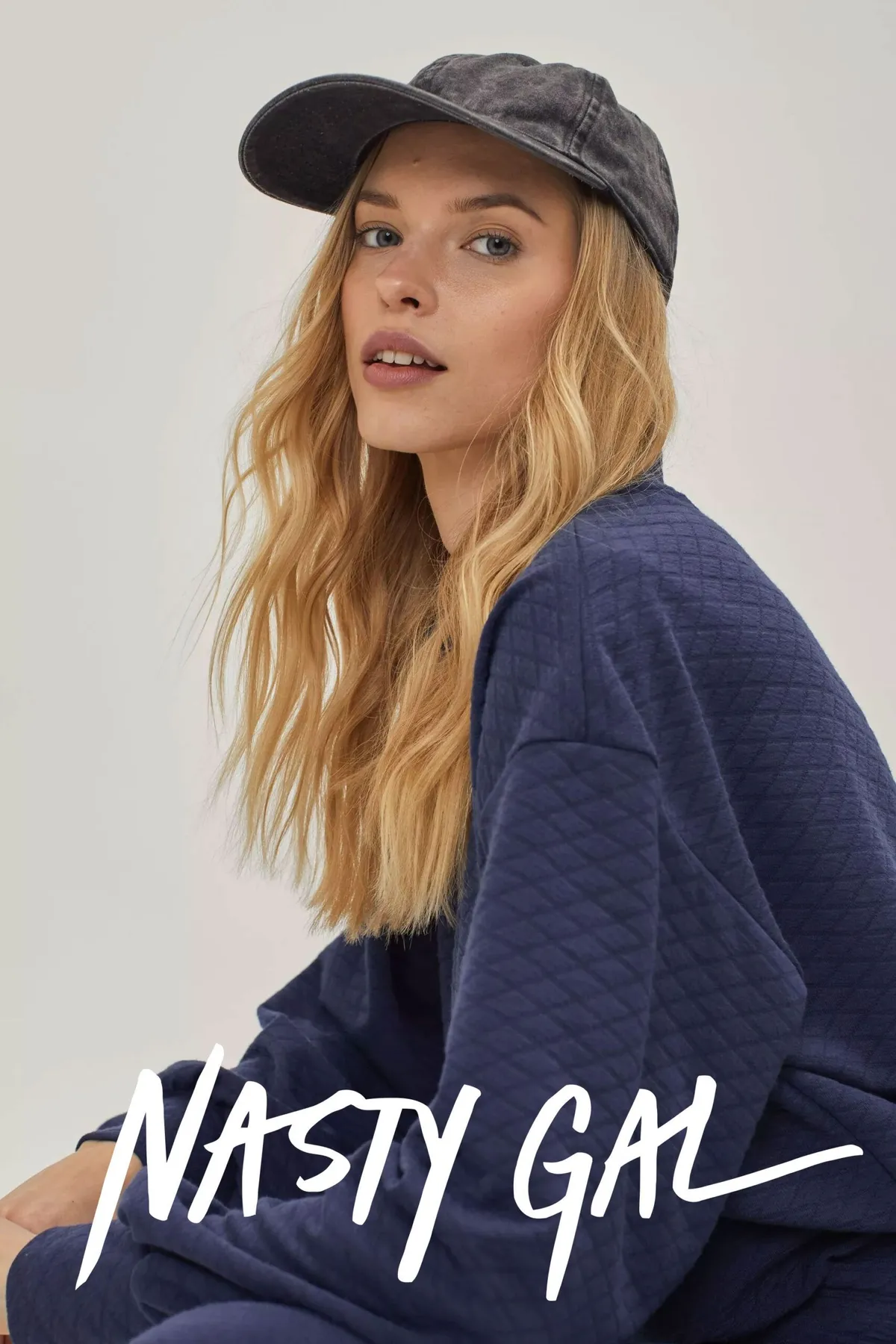 Karolina Warzecha 28