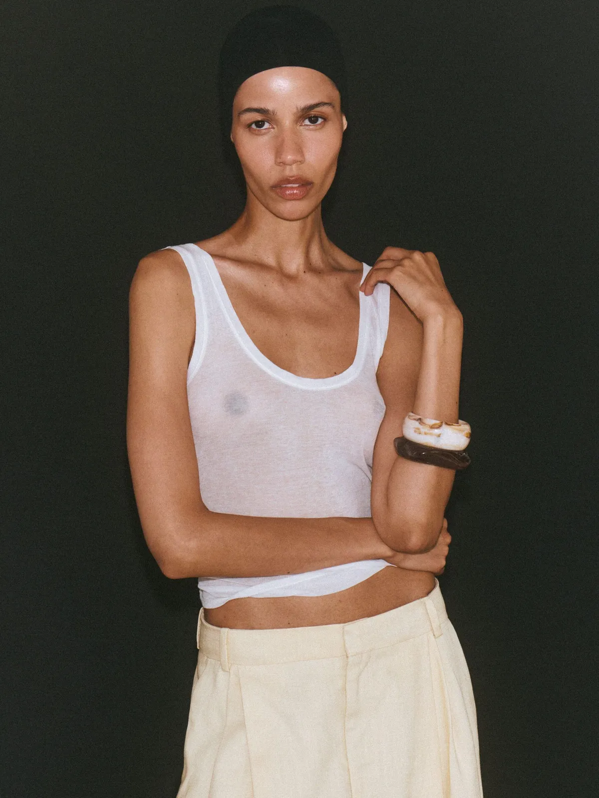 Manuela 16