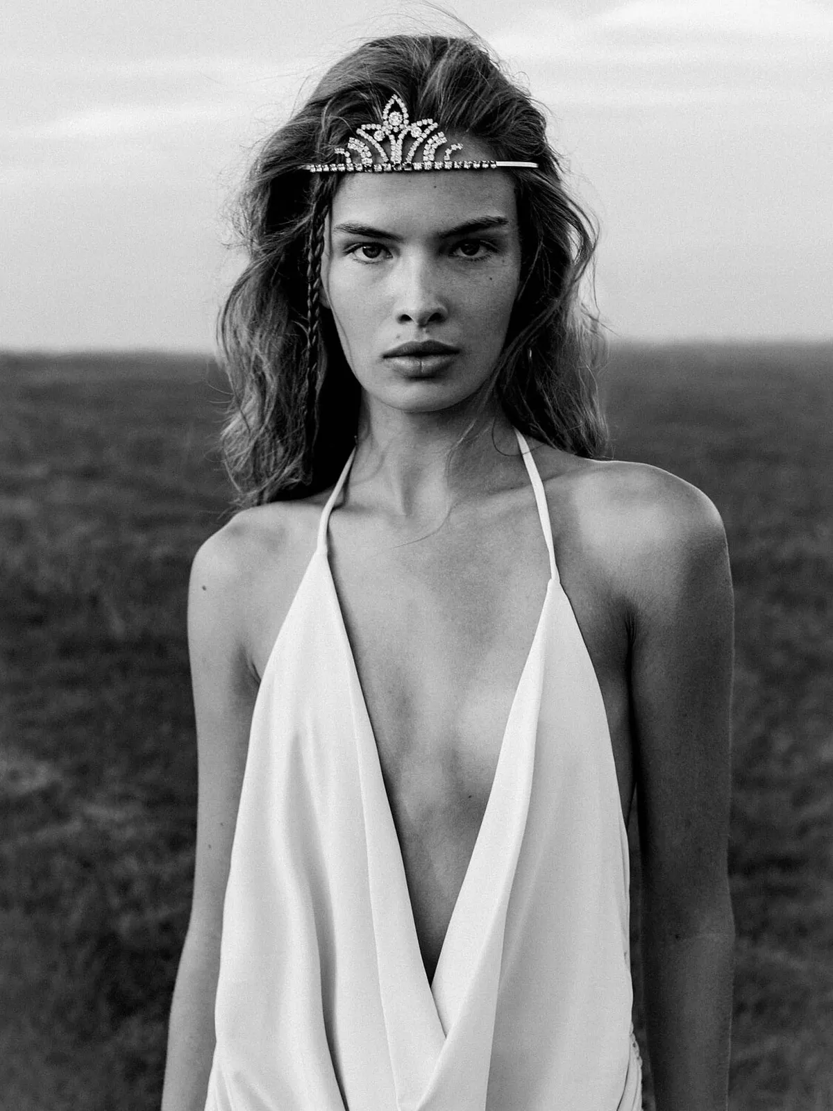 Monica Wise 28